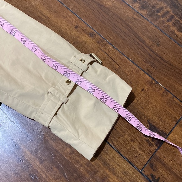 Isaac Mizrahi Live Tan Trench Coat Size Medium - Picture 10 of 11